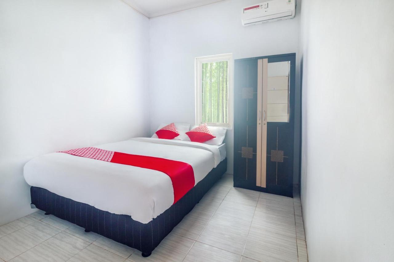 Hotel Vaccinated Staff-Oyo 2699 Haven Boarding House à Ambon Extérieur photo
