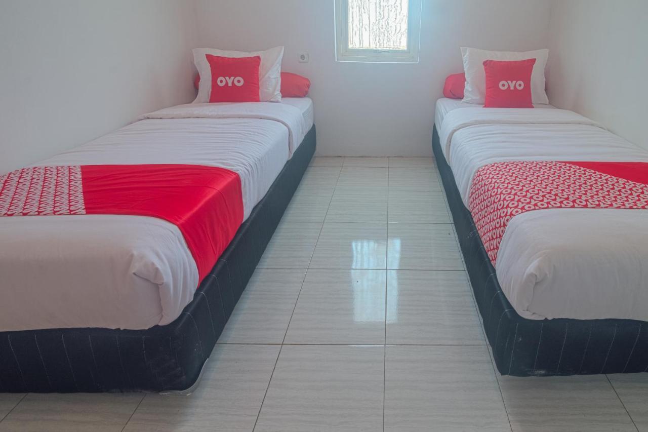 Hotel Vaccinated Staff-Oyo 2699 Haven Boarding House à Ambon Extérieur photo